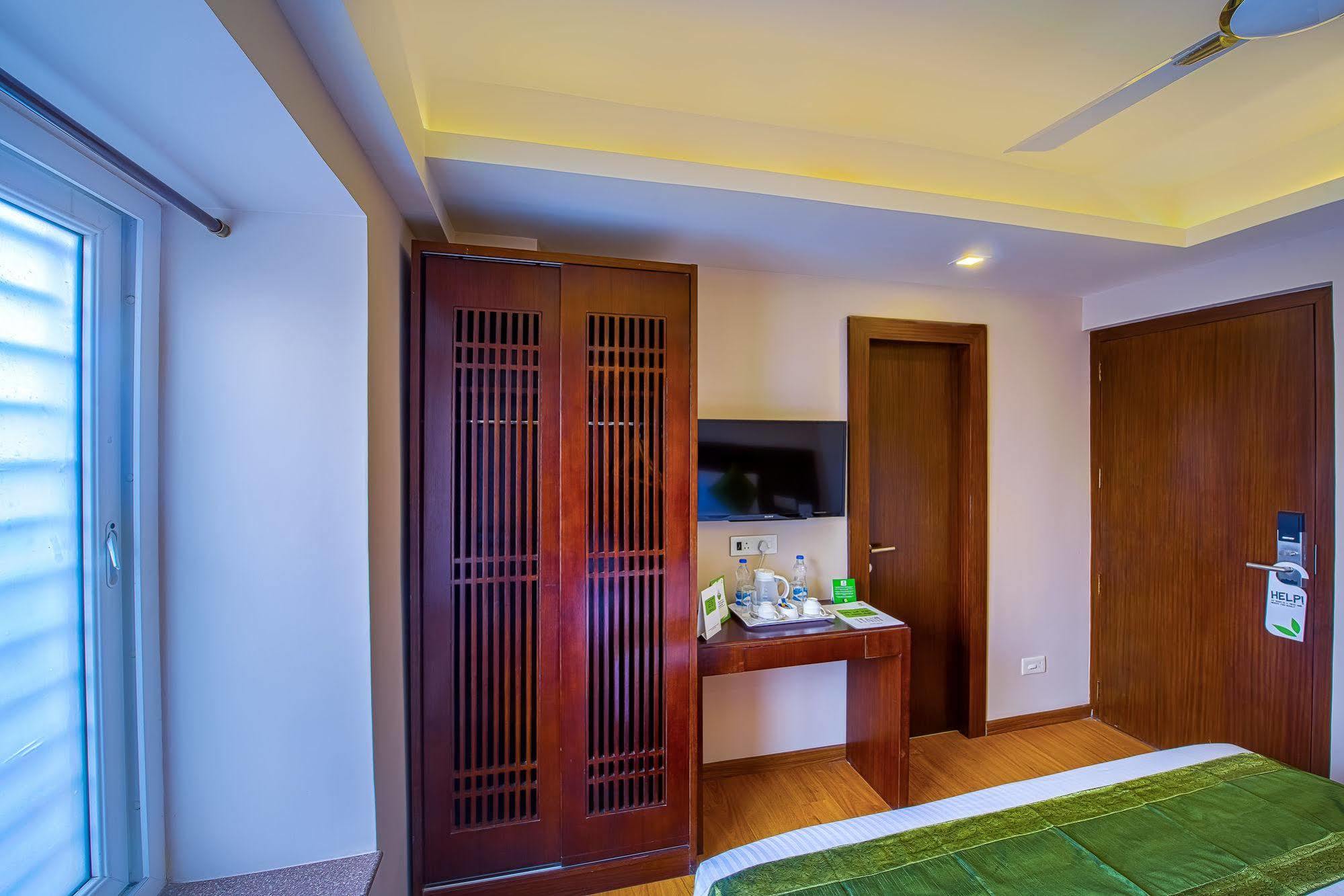 Treebo Vedanta Hotel โกลกาตา ภายนอก รูปภาพ